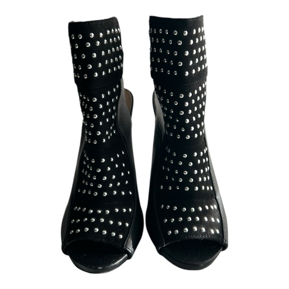 Womens JustFab Brittany Ankle Boot - Black in Size 5.5 - Picture 8 of 12